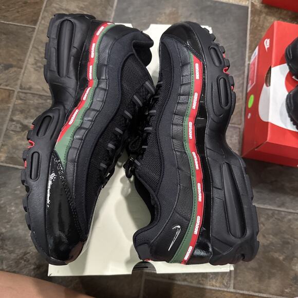 Size 13 - Undefeated x Nike Air Max 95 Black